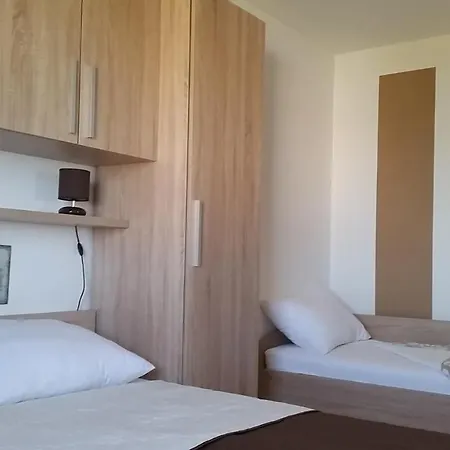Mihalj Zadar-rtina Miletici Apartment Rtina
