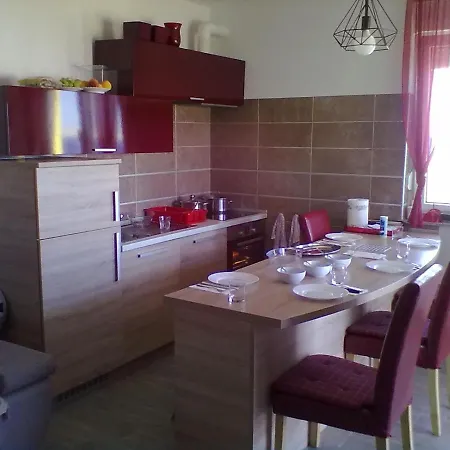 Apartment Mihalj Zadar-rtina Miletici Rtina